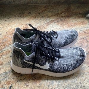 Nike Free Running Shoe